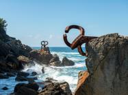 Eduardo Chillida, Comb of the Wind XV (Peine del viento XV), 1976. Steel. Paseo Eduardo Chillida, San Sebastián