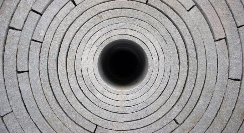 Andy Goldsworthy, Watershed, 2019.