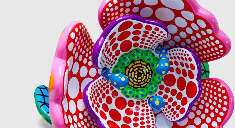 Yayoi Kusama, I Spend Each Day Embracing Flowers, 2023 (detail) © YAYOI KUSAMA. Courtesy the artist, David Zwirner, Ota Fine Arts, and Victoria Miro