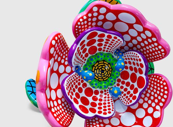 Yayoi Kusama, I Spend Each Day Embracing Flowers, 2023 (detail) © YAYOI KUSAMA. Courtesy the artist, David Zwirner, Ota Fine Arts, and Victoria Miro