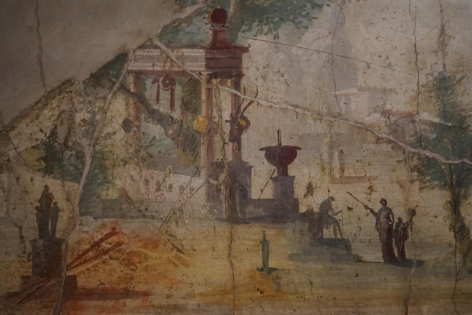 fresco from pompeii featured in 2021 colosseum exhibition
