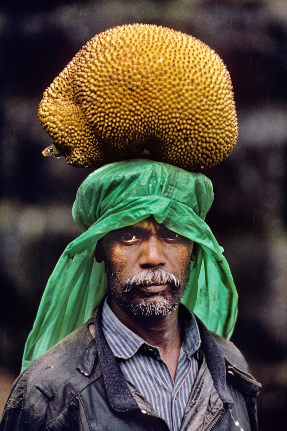 Steve McCurry, Sri Lanka, 1995.