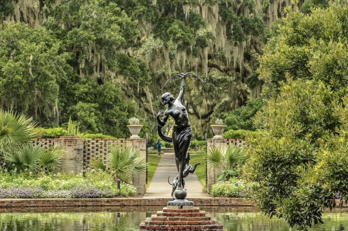 Diana of the Chase by Anna Hyatt Huntington (1922)